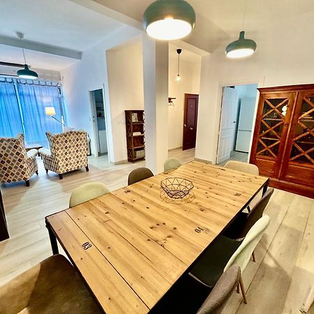 Acogedor Apt 8Pax 4Bdr 2Bth- Cozyhomesevilla2 외부 사진